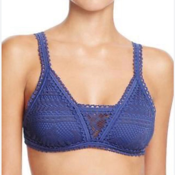 Becca Lace Crocheted Tie Back Bikini Top Size Large - Picture 1 of 7